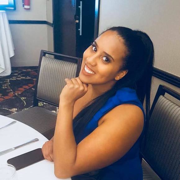 Meet your Posher, Tessa - Picture 1 of 1